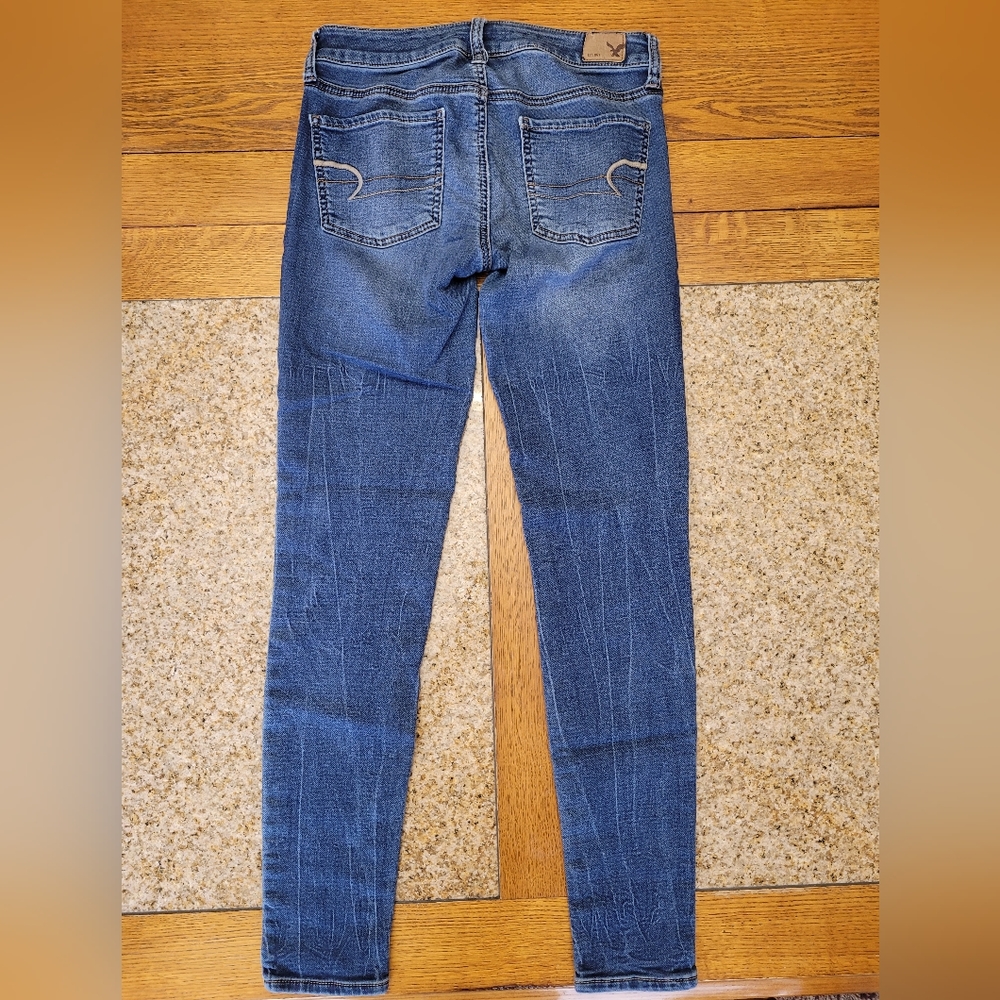 American Eagle Womens Super Stretch Jegging Jeans ** Size 4 ** EUC !!
